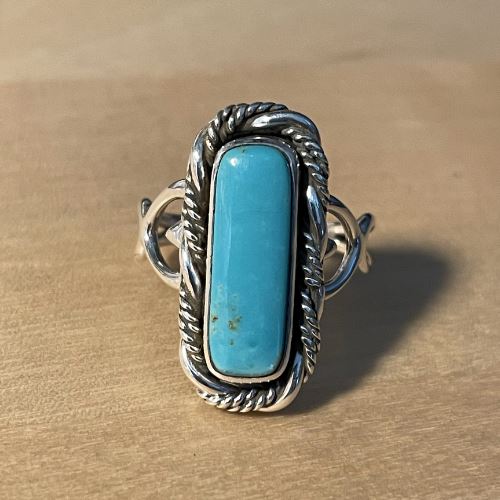 Lucky Love Horseshoe-Heart Slender Turquoise Beth Dutton Ring | Yellowstone Spirit Southwestern Collection Turquoise Ring Objects of Beauty Southwest 