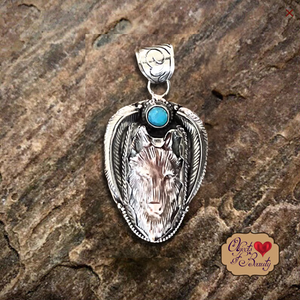 Wolf w Turquoise Stone Small | Yellowstone Spirit Southwestern Collection | Spirit Anima Collection