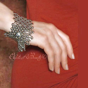 Andrea's Cat SG Liquid Metal Bracelet | Yellowstone Spirit Southwestern Collection liquid metal bracelet Sergio Gutierrez Liquid Metal Jewelry 7" Small Nickel Silver 