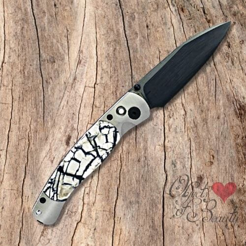 El Rey Woolly Mammoth Tusk Knife w Black DLC Blade Button Lock Closure | Yellowstone Spirit Southwestern Collection Collectible Knives Santa Fe Stoneworks 