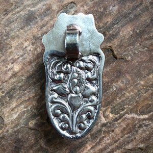 Mamma Bear w Flowers | Yellowstone Collection | Objects of Beauty  | Back