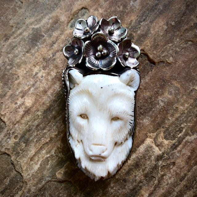 Mamma Bear w Flowers | Yellowstone Spirit Southwestern and Spirit Animal Collections Carved Necklace Objects of Beauty Southwest 