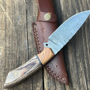Olive Rosewood Damascus Hunting Skinner Knife | Yellowstone Spirit Southwestern Collection Damascus Knife Objects of Beauty Southwest 