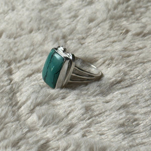 On Lucky Ground Beth Dutton Green Turquoise Horseshoe Ring | Yellowstone Spirit Southwestern Collection Turquoise Ring Objects of Beauty Southwest 