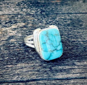 On Lucky Ground Beth Dutton Turquoise Horseshoe Ring | Yellowstone Spirit Southwestern Collection Turquoise Ring Objects of Beauty Southwest 