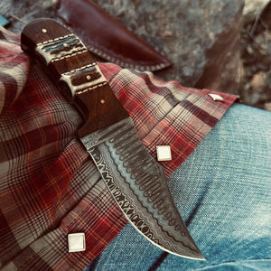Stag Antler Damascus Bushcraft Hunting Knife | Yellowstone Spirit Southwestern and Spirit Animal Collections Damascus Knife Objects of Beauty 