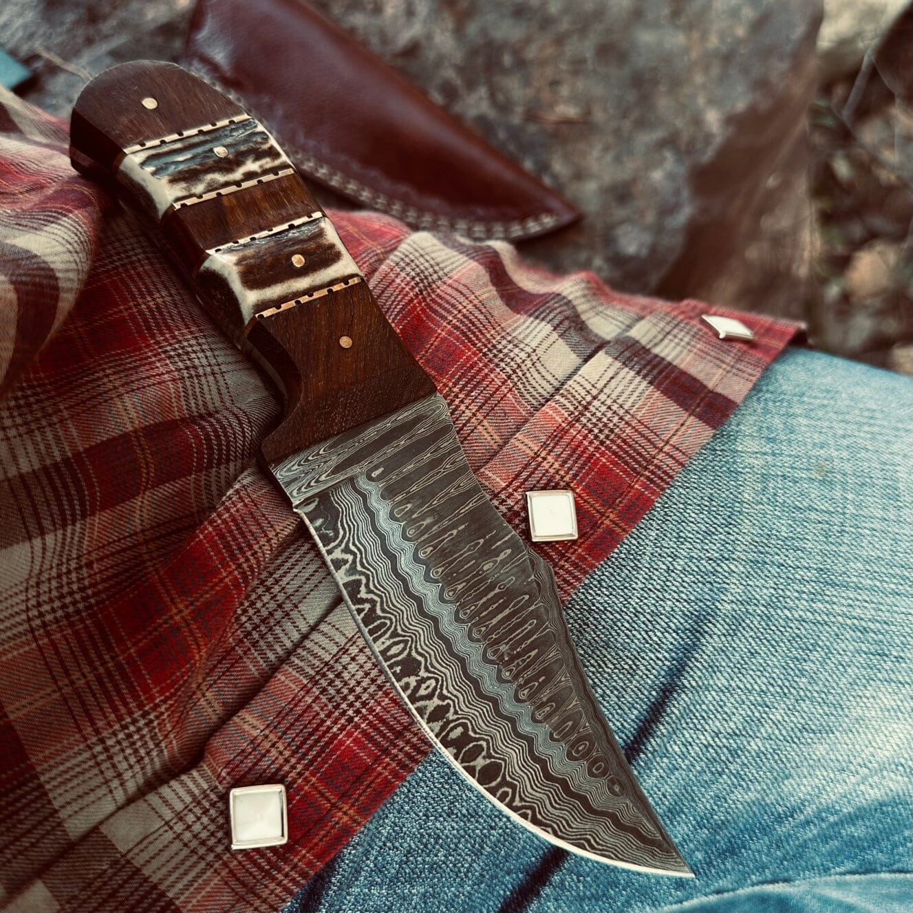 Stag Antler Damascus Bushcraft Hunting Knife | Yellowstone Spirit Southwestern Collection Damascus Knife Objects of Beauty 