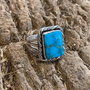 Beth Dutton Turquoise Twisted Silver Ring | Yellowstone Spirit Southwestern Collection Turquoise Ring Objects of Beauty Southwest 