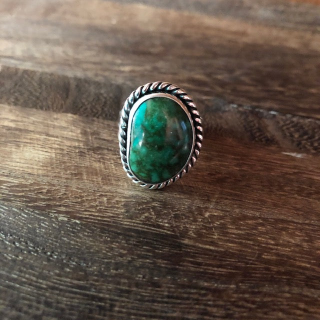 Green Sonoran Gold Mine Turquoise Ring | Yellowstone Collection Sz8 Turquoise Ring Objects of Beauty Southwest 