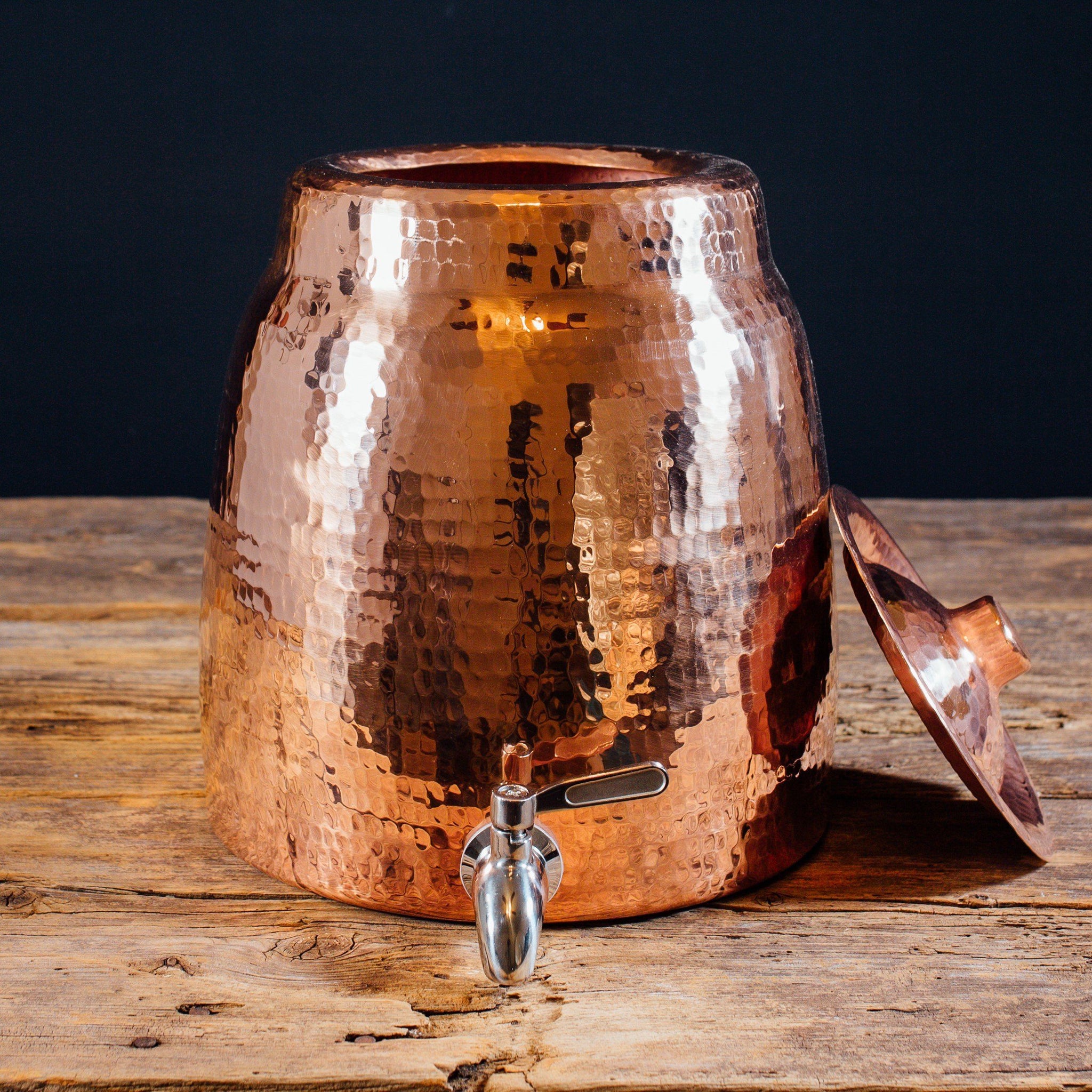 Gangotri Copper Pitcher w Lid 48 oz - Objects of Beauty