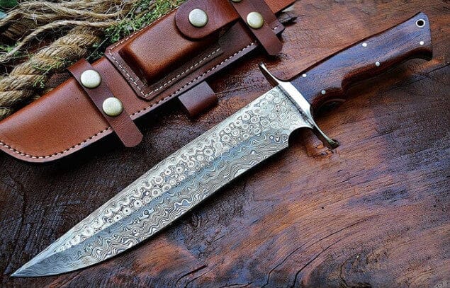 Santiago Bowie Fixed Blade Knife in Walnut & Damascus | Yellowstone Spirit Southwestern Collection Hunting & Survival Knives Objects of Beauty Southwest 