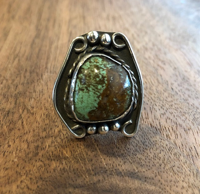 Vintage Navajo Turquoise Raindrop Bear Claw Ring Rings Objects of Beauty Southwest 